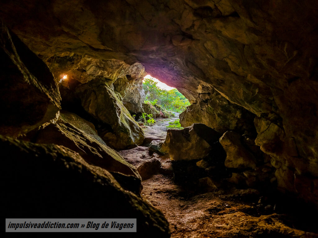 Gruta de Olelas