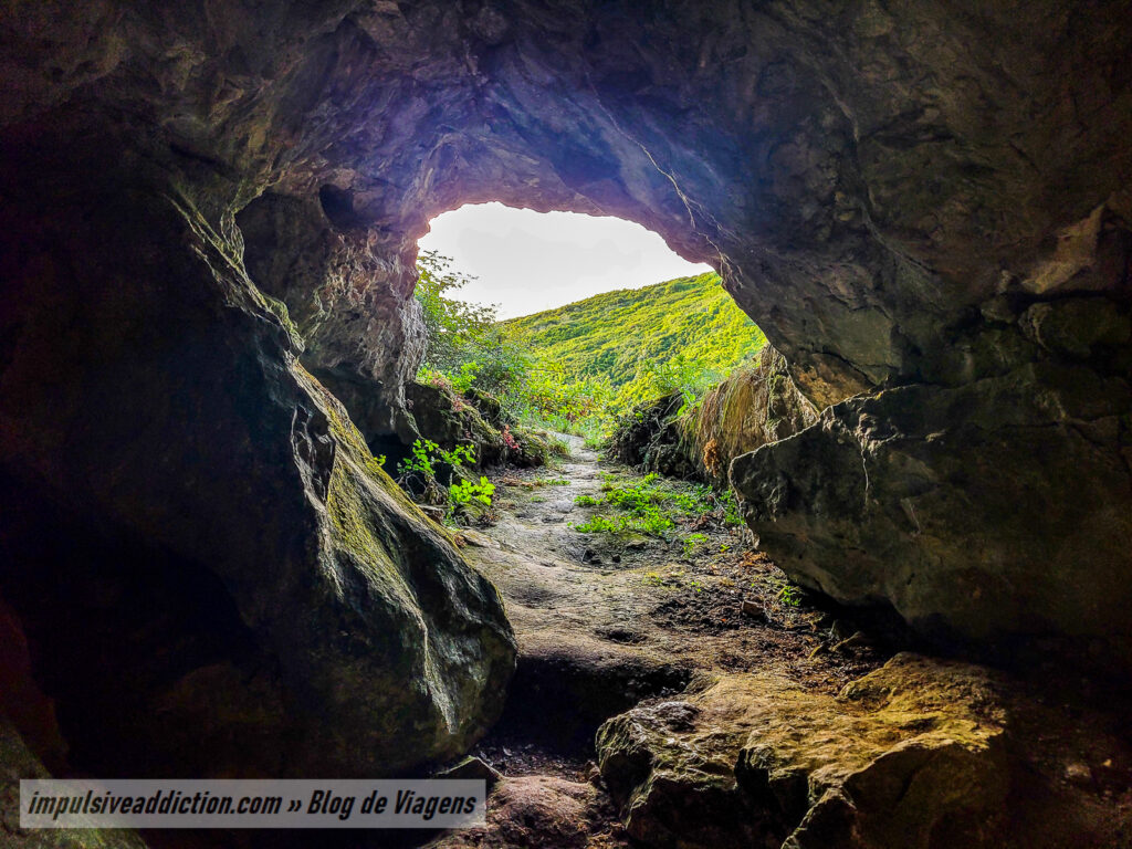 Gruta de Olelas