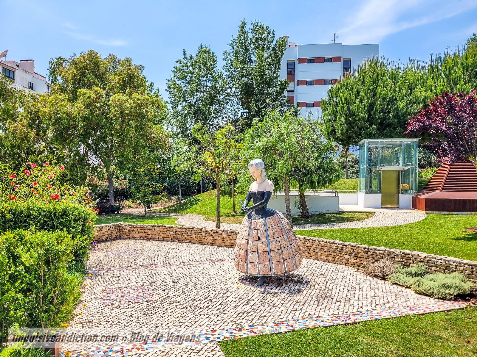 Parque dos Poetas ao visitar Oeiras