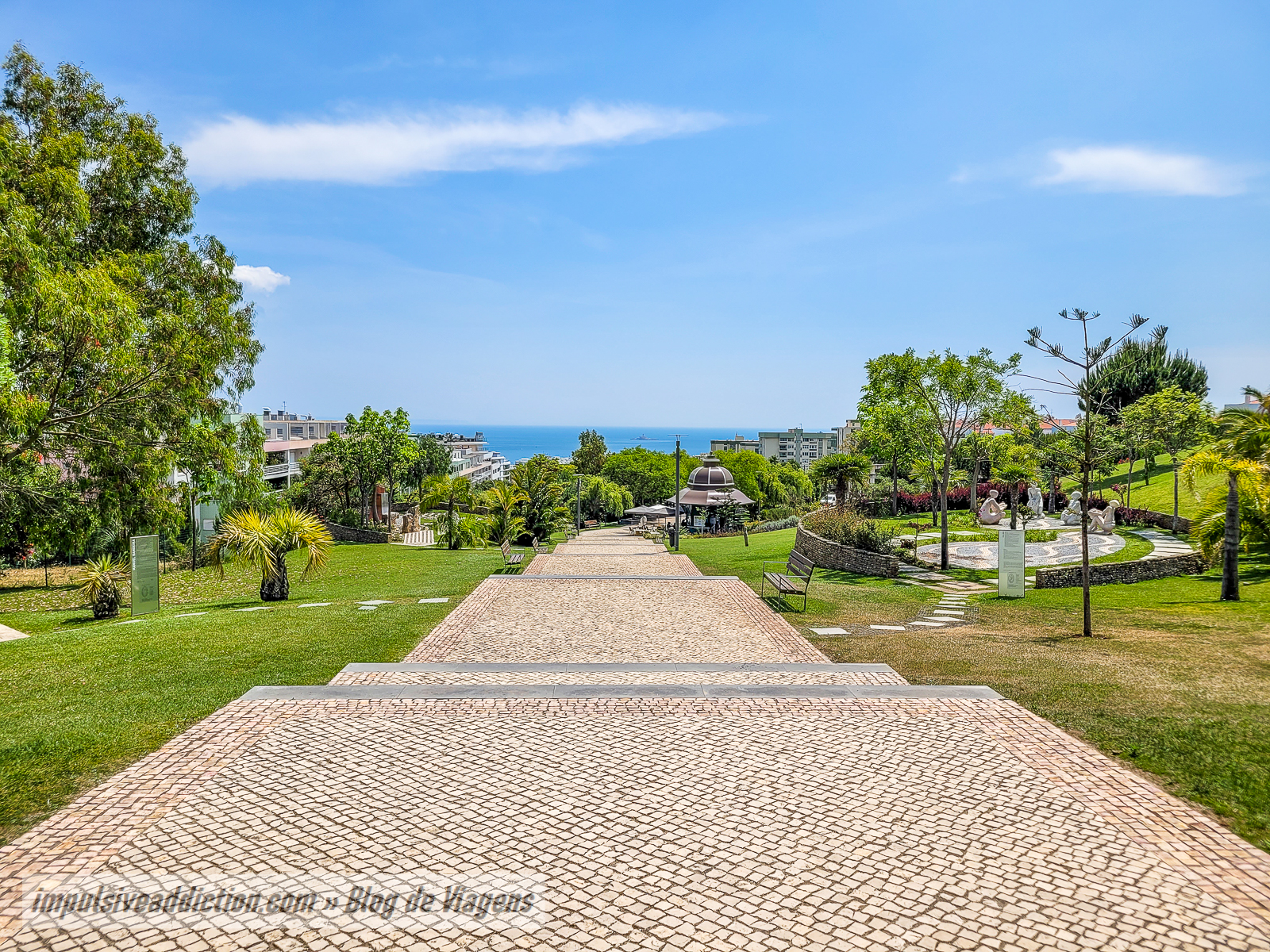 Parque dos Poetas ao visitar Oeiras