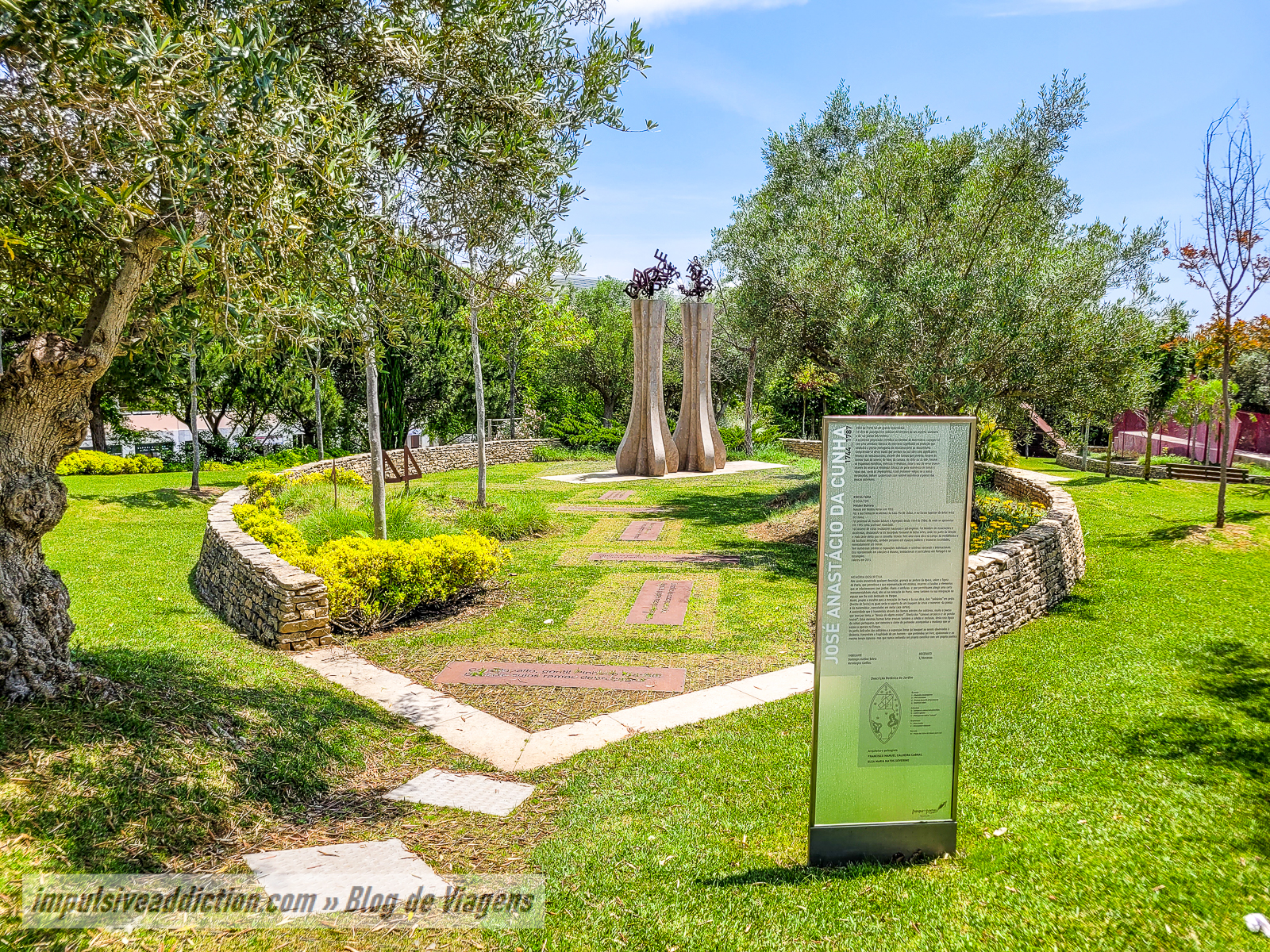 Parque dos Poetas ao visitar Oeiras