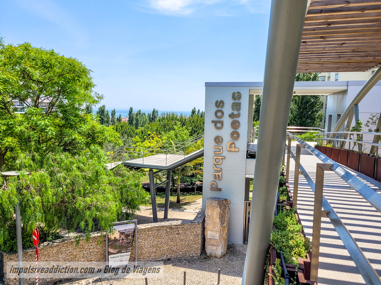 Parque dos Poetas ao visitar Oeiras