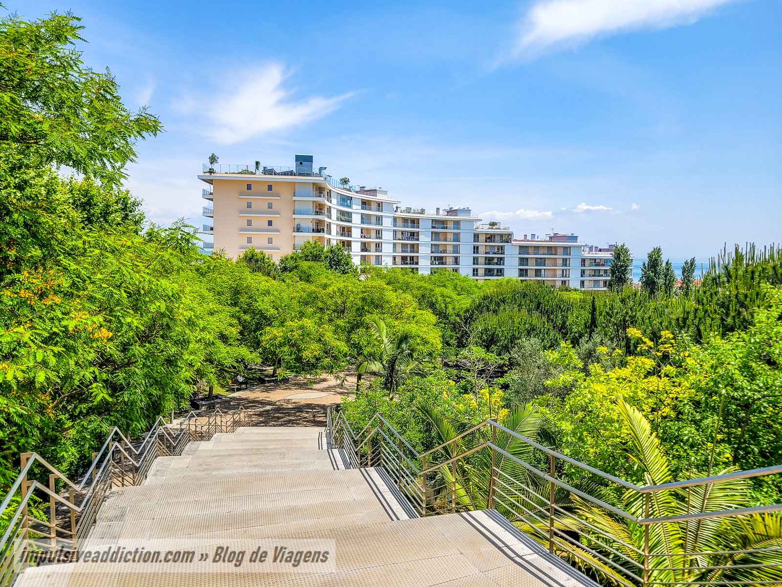 Parque dos Poetas ao visitar Oeiras