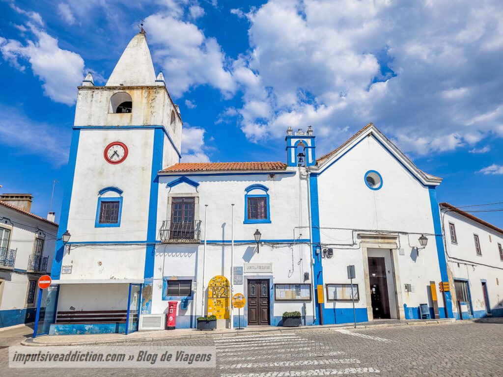 Praça Bernardim Ribeiro em Torrão