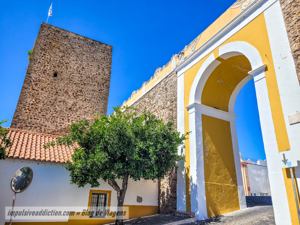 Torre da Rainha do Castelo de Avis