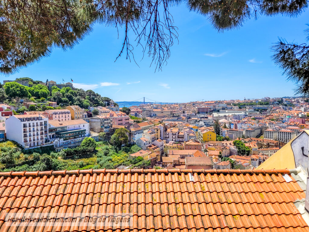 Miradouro da Graça, junto da Igreja da Graça em Lisboa