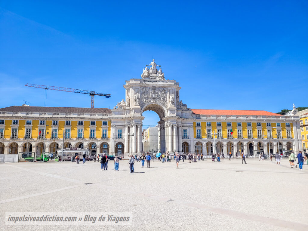 Praça do Comércio ao visitar Lisboa