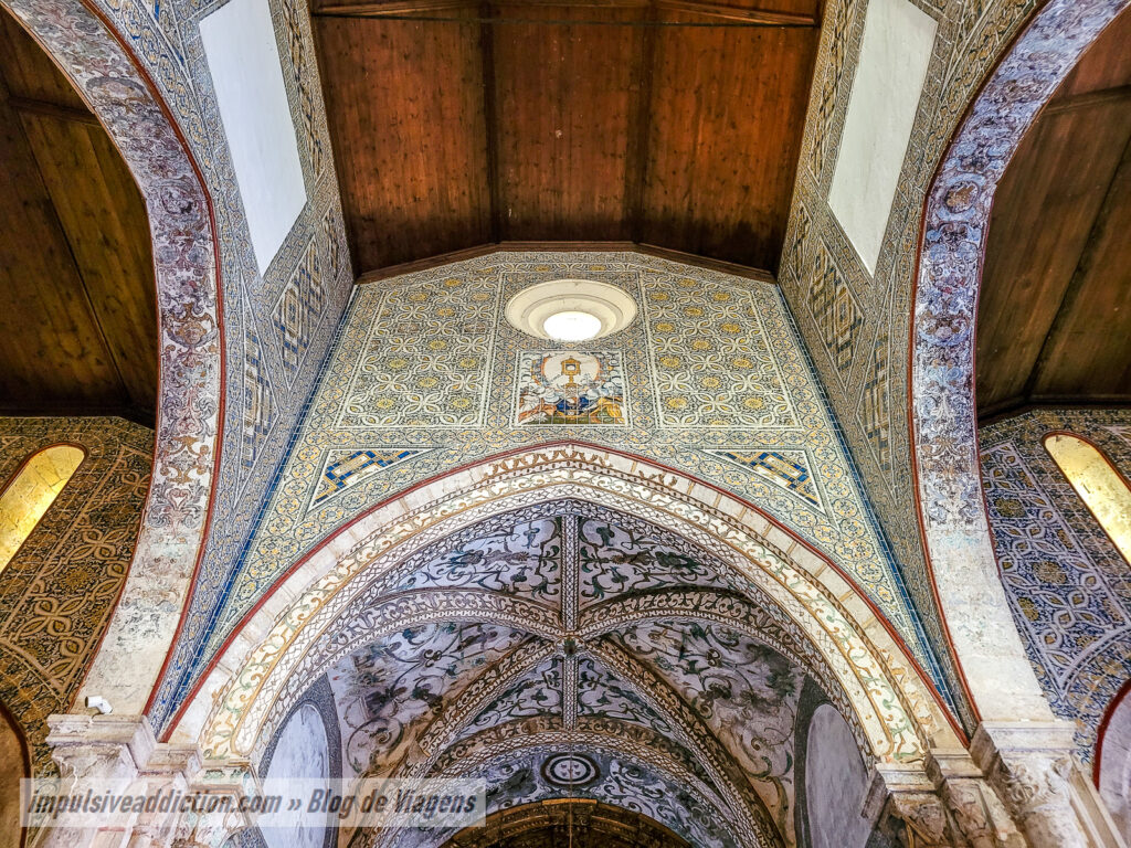 Convento de Santa Maria de Almoster
