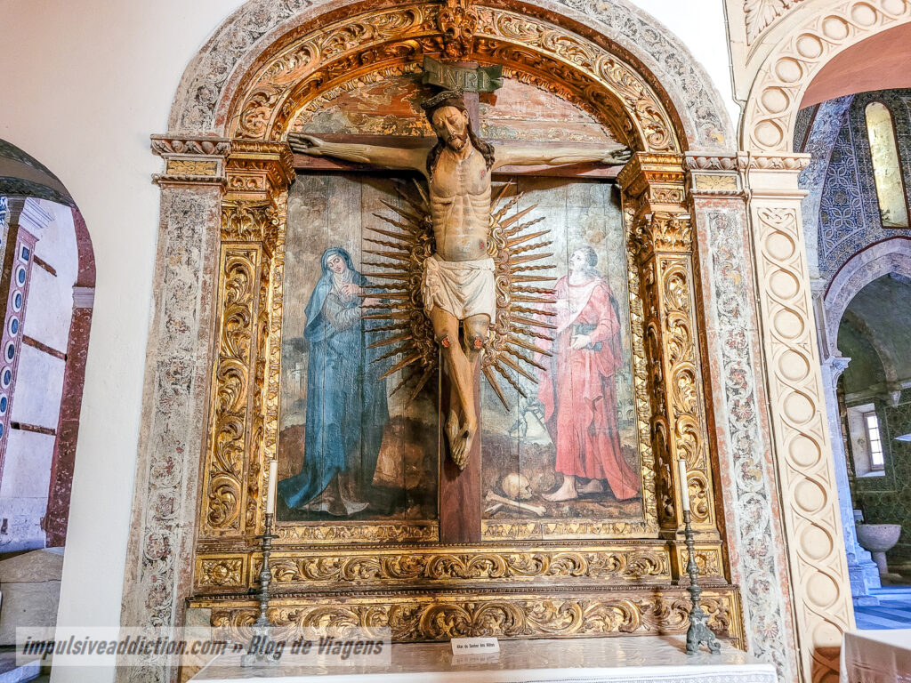 Convento de Santa Maria de Almoster
