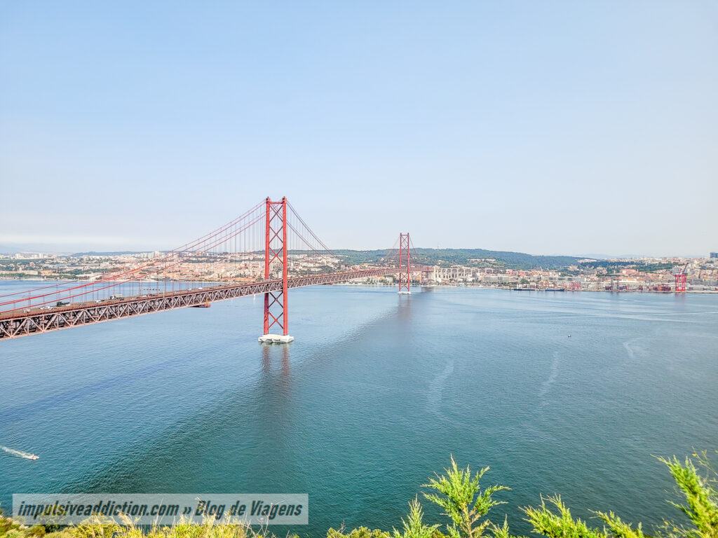 Santuário do Cristo Rei ao visitar Almada