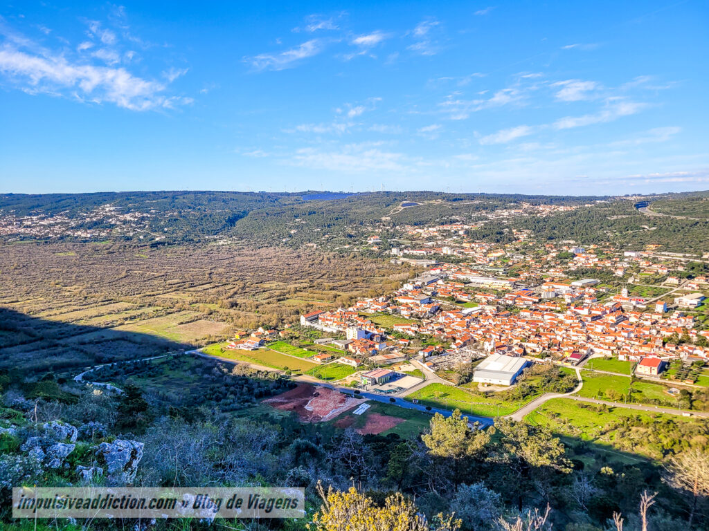 Miradouro na subida da Serra de Santo António para a Polje de Minde