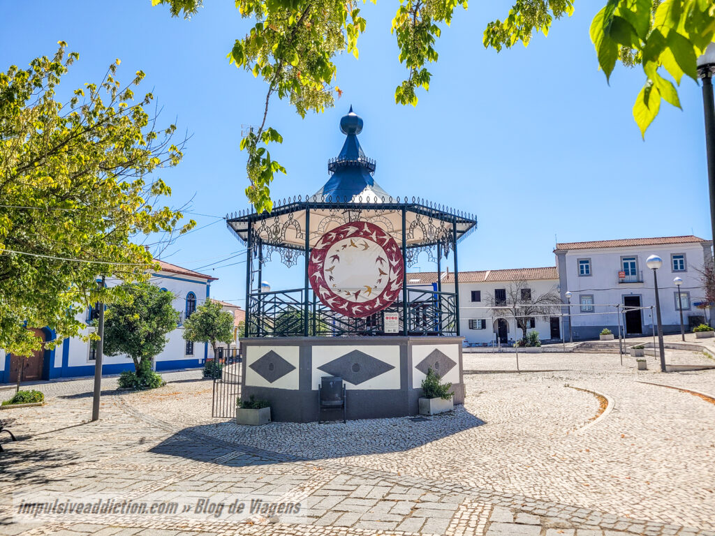 Praça da República de Alvito