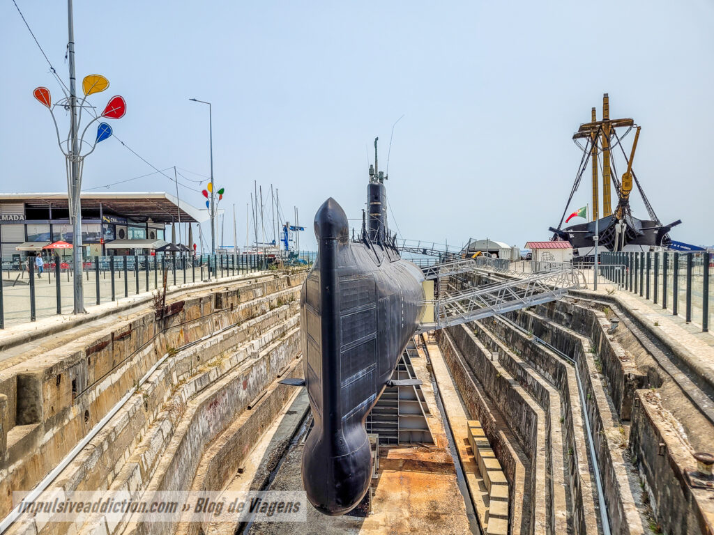 Submarino Barracuda em Cacilhas
